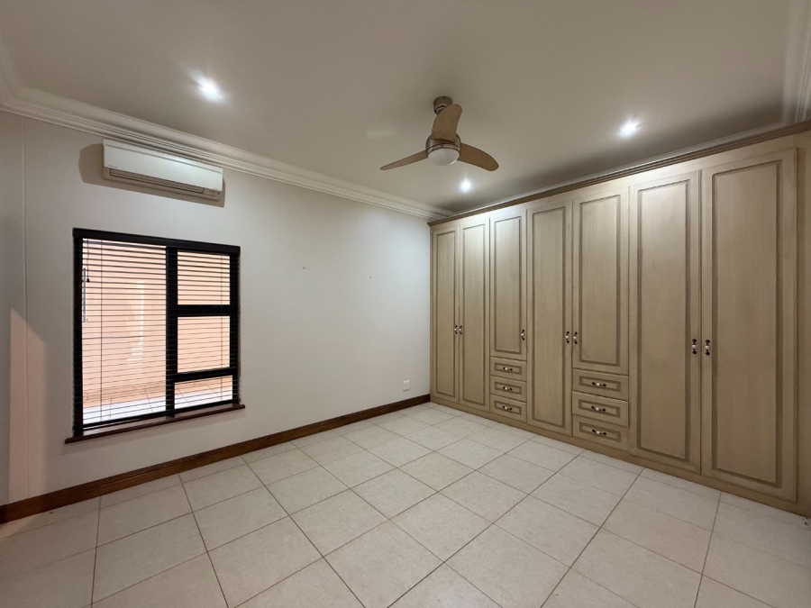 4 Bedroom Property for Sale in WestLake Country Safari Estate North West